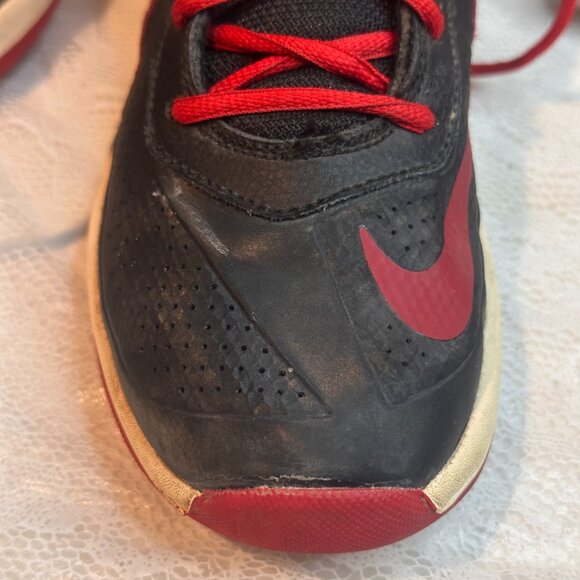 Nike Team Hustle D7 Sneakers Basketball Kids Shoes Youth Training Sports School - Picture 11 of 16